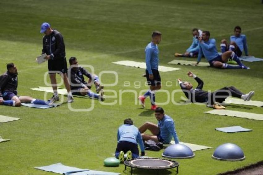 CLUB PUEBLA . ENTRENAMIENTO