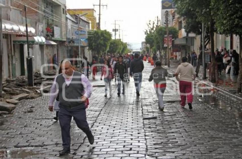 DESALOJO DE AMBULANTES . TEHUACÁN