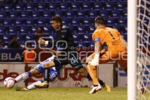 FUTBOL . CLUB PUEBLA VS QUERETARO