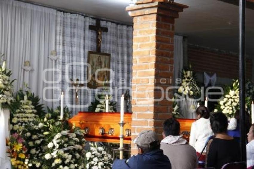 VELORIO FAMILIARES ALCALDE . ACATLÁN