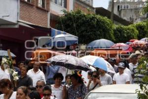 SEPELIO FAMILIARES ALCALDE . ACATLÁN