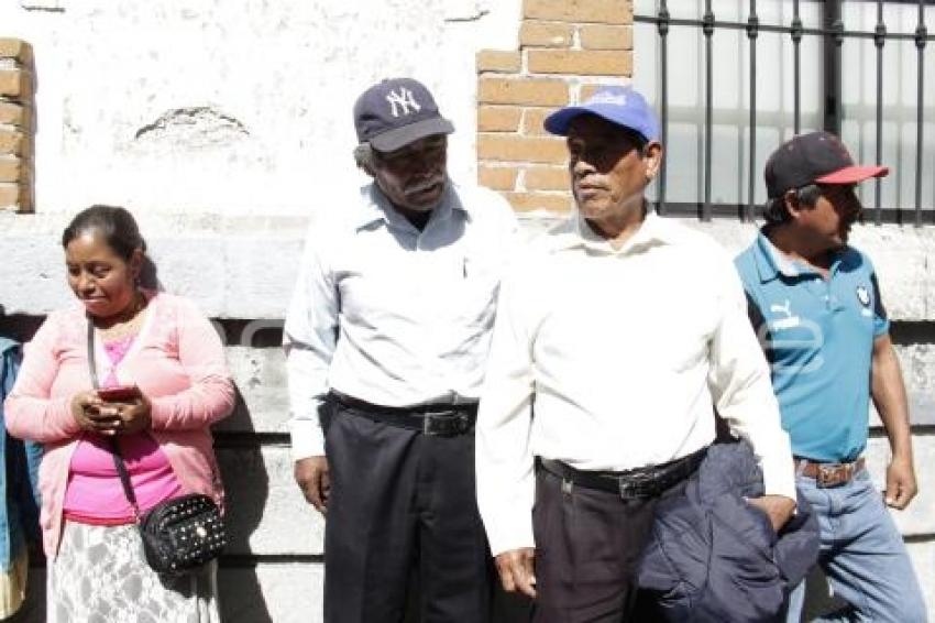 MANIFESTACIÓN . VECINOS HUEJOTZINGO