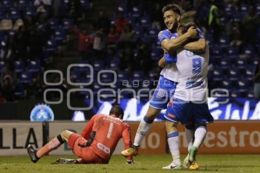 FÚTBOL . CLUB PUEBLA VS MONTERREY