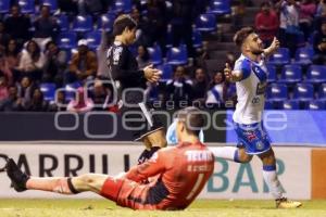 FÚTBOL . CLUB PUEBLA VS MONTERREY