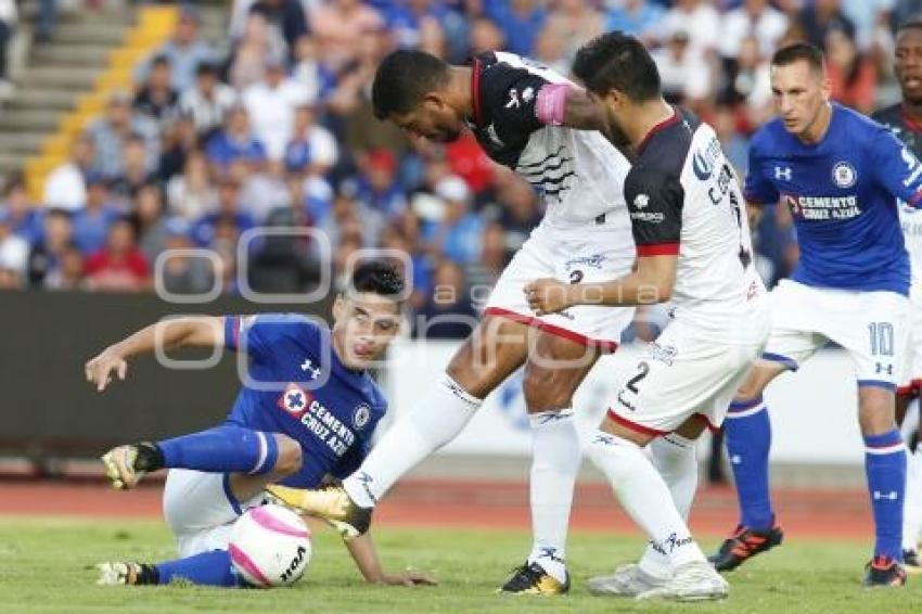 FÚTBOL . LOBOS BUAP VS CRUZ AZUL