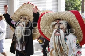 TECUANES . ACATLÁN