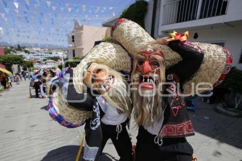 TECUANES . ACATLÁN