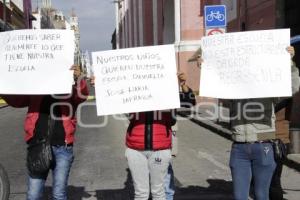 MANIFESTACIÓN . LAFRAGUA