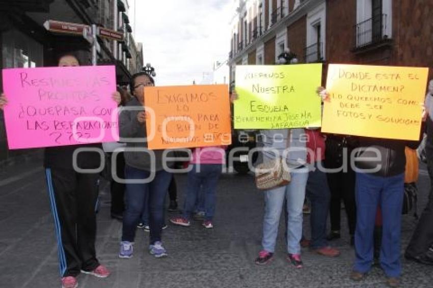 MANIFESTACIÓN . LAFRAGUA