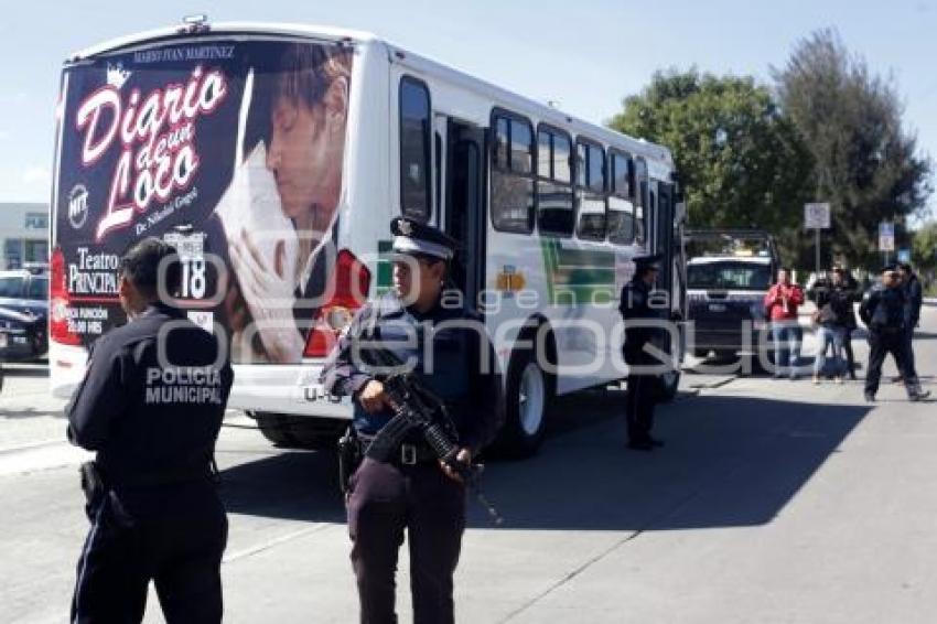 MUJER POBLANA LIBRE DE VIOLENCIA