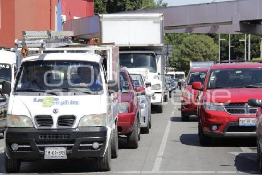 TRÁFICO VEHICULAR