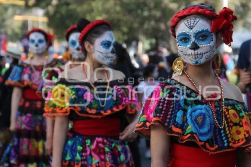 DESFILE DE CATRINAS