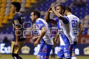 FÚTBOL . CLUB PUEBLA VS PUMAS