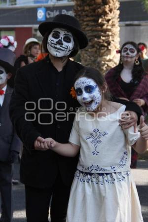 DESFILE DE CATRINAS