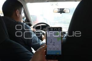 SERVICIOS DE TAXIS Y UBER