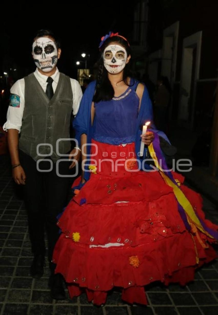 CHOLULA . DESFILE DE CALAVERAS