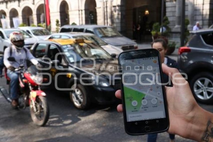 SERVICIOS DE TAXIS Y UBER