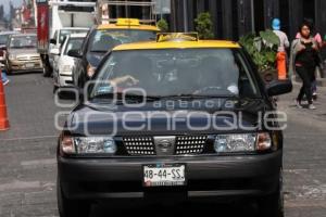 SERVICIOS DE TAXIS Y UBER