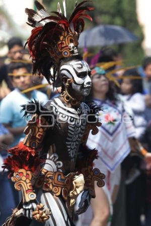 TRADICIONES . DANZANTES