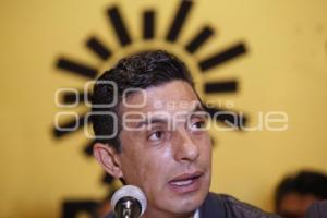 PRD . CARLOS MARTÍNEZ AMADOR