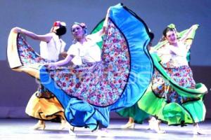 BALLET FOLKLORICO BUAP