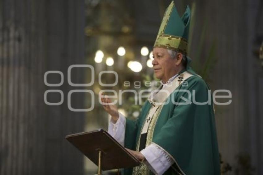 MISA DOMINICAL . CATEDRAL