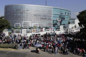 MANIFESTACIÓN . COMERCIANTES TEXMELUCAN