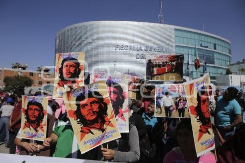 MANIFESTACIÓN . COMERCIANTES TEXMELUCAN