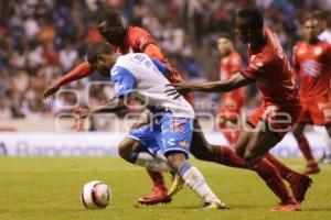 FÚTBOL . CLUB PUEBLA VS LOBOS BUAP