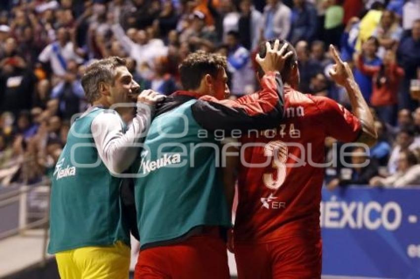 FÚTBOL . CLUB PUEBLA VS LOBOS BUAP