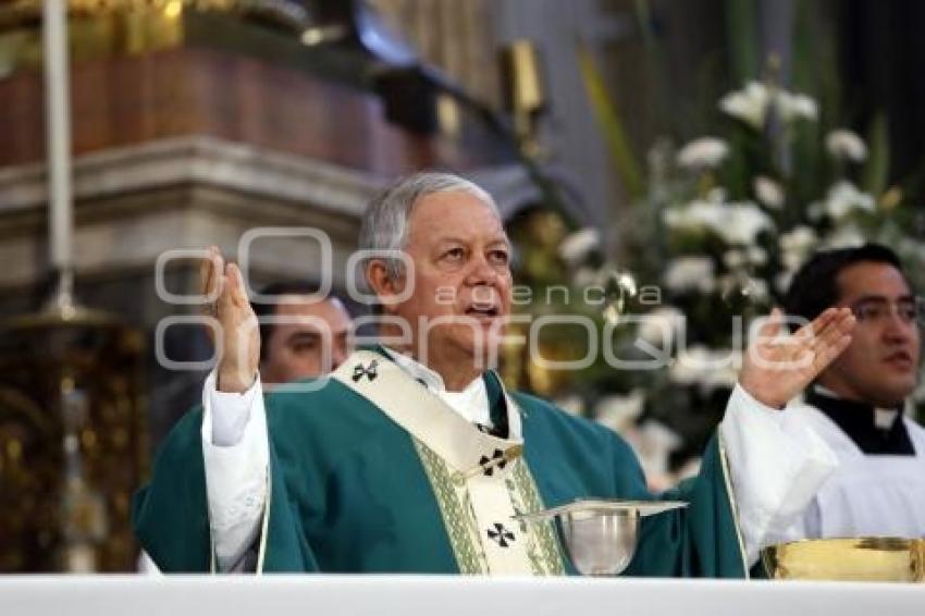 MISA DOMINICAL . CATEDRAL