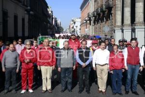 DESFILE TRABAJADORES 20 DE NOVIEMBRE