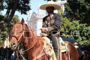 DESFILE DE CHARROS