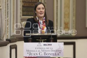 CONGRESO . MEDALLA JUAN C. BONILLA