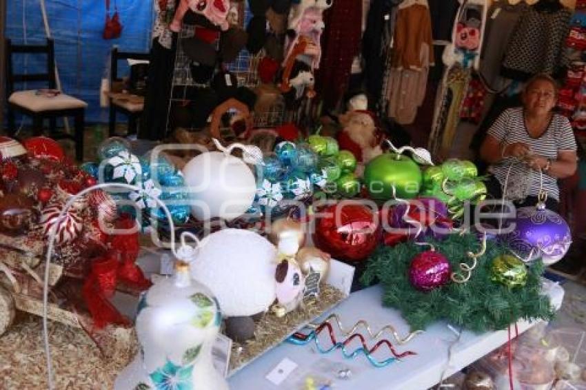 VENTA ARTÍCULOS NAVIDEÑOS