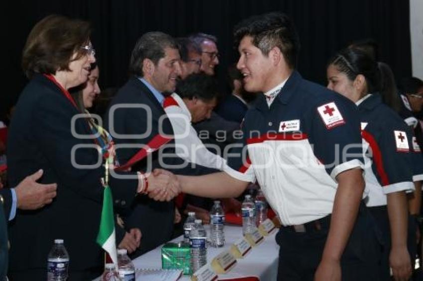 CRUZ ROJA . TÉCNICOS URGENCIAS MÉDICAS