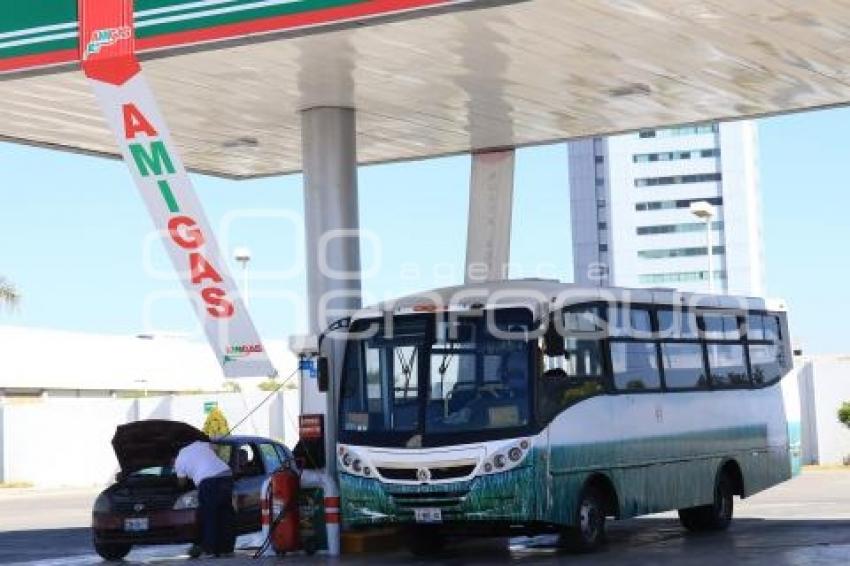 LIBERAN PRECIOS  DE GASOLINA