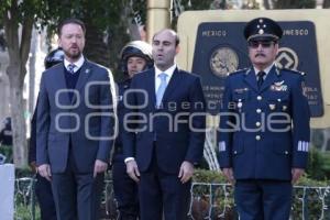 IZAMIENTO BANDERA