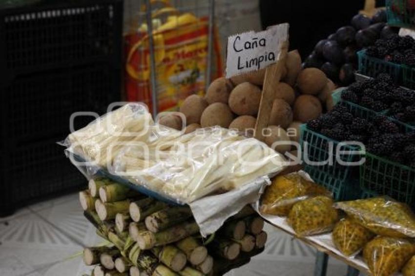 MERCADO COMPRAS NAVIDEÑAS