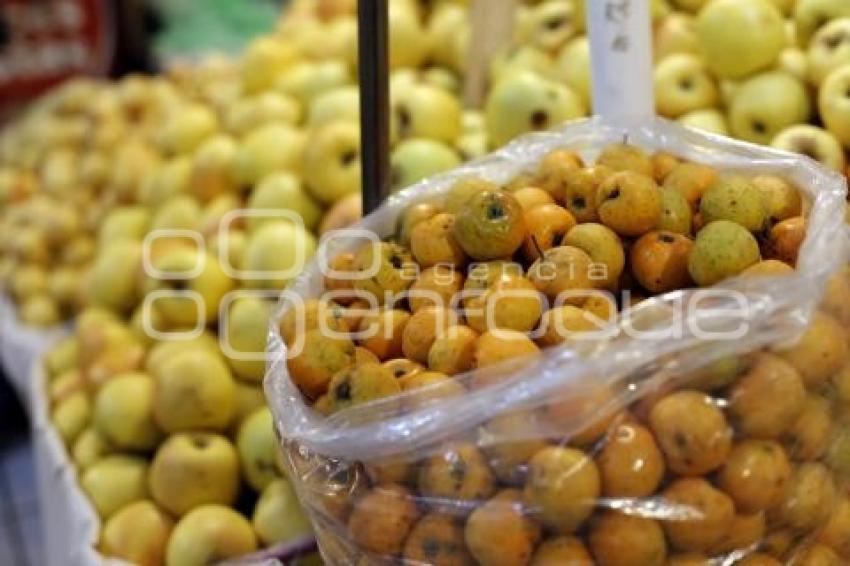 MERCADO COMPRAS NAVIDEÑAS