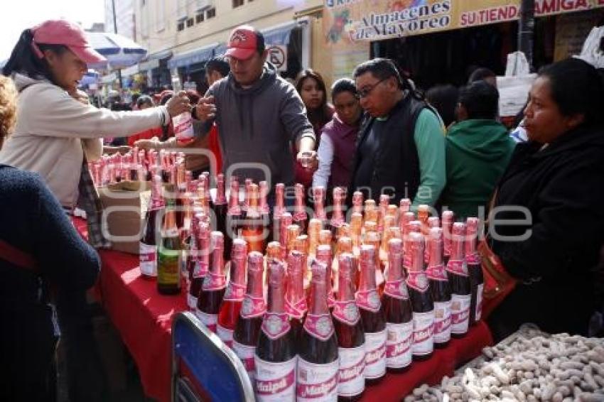 MERCADO COMPRAS NAVIDEÑAS