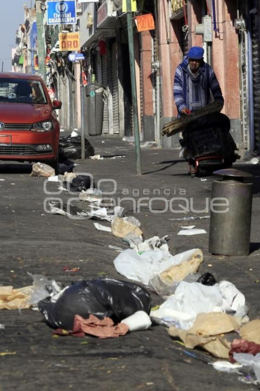 BASURA . FESTEJOS NAVIDEÑOS