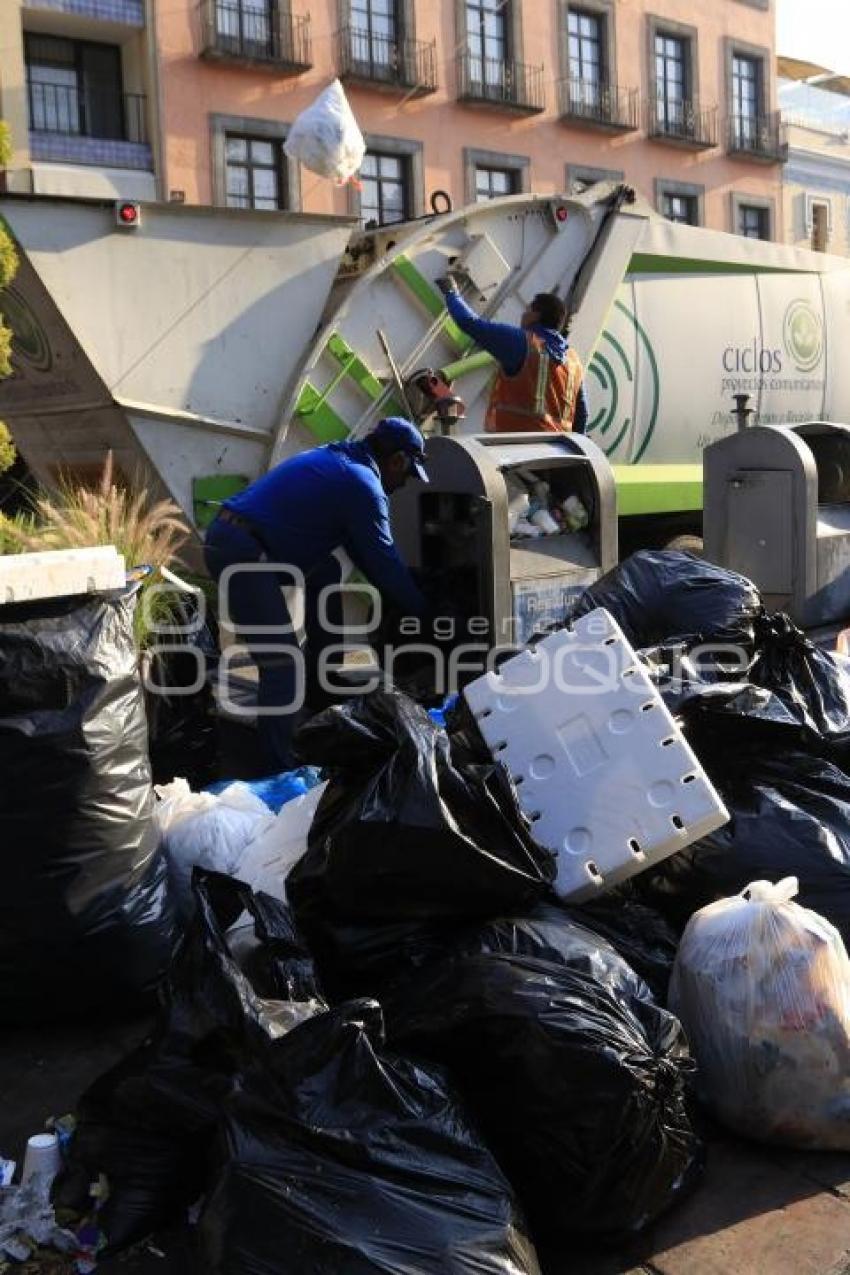 BASURA . FESTEJOS AÑO NUEVO