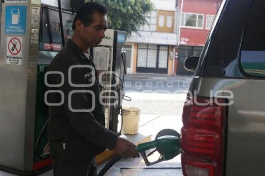 GASOLINA . ECONOMÍA