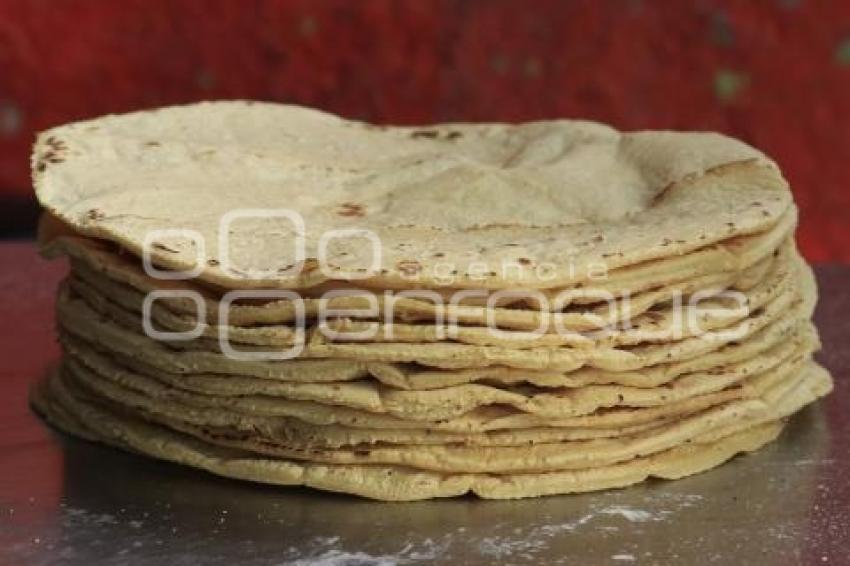 TORTILLA . ECONOMÍA