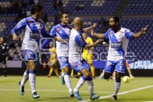 FÚTBOL . CLUB PUEBLA VS TIGRES