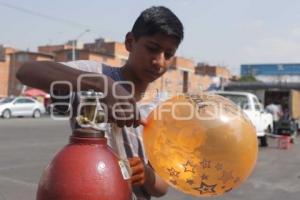 GLOBOS . REYES MAGOS