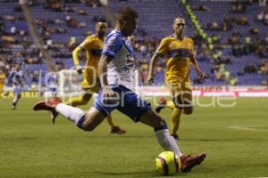 FÚTBOL . CLUB PUEBLA VS TIGRES