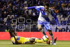 FÚTBOL . CLUB PUEBLA VS TIGRES