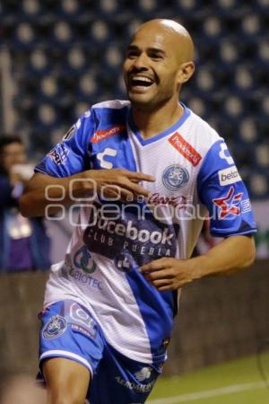 FÚTBOL . CLUB PUEBLA VS TIGRES